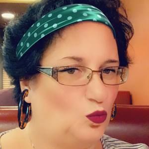 Meet your Posher, Gail